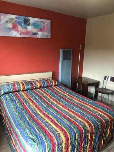 Super Inn Motel