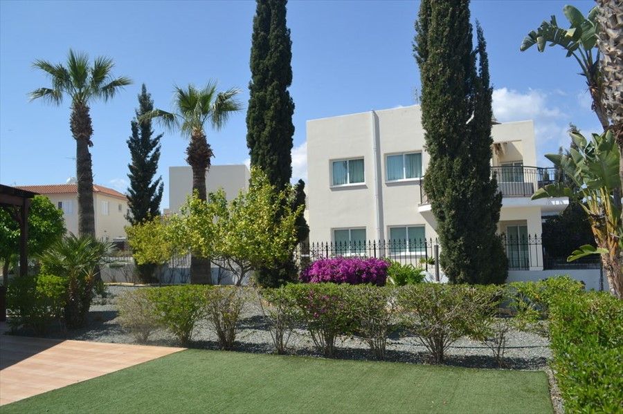 Outdoor Pictures 1