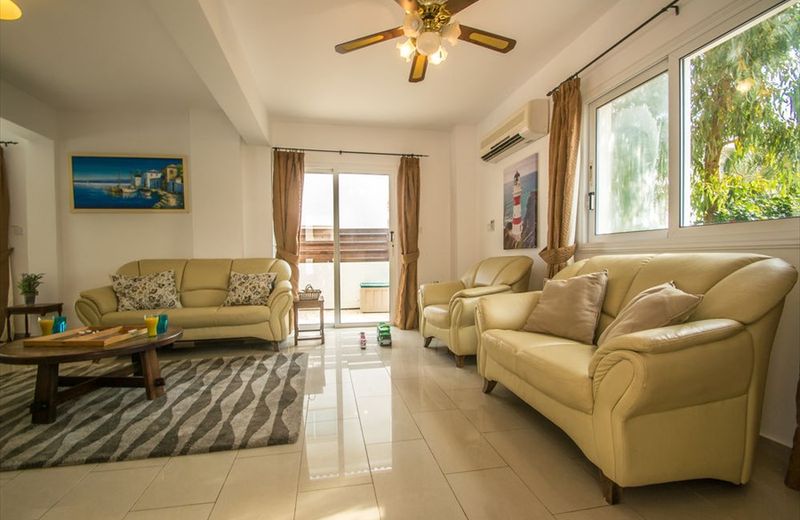 Pernera Sea Holiday Villa