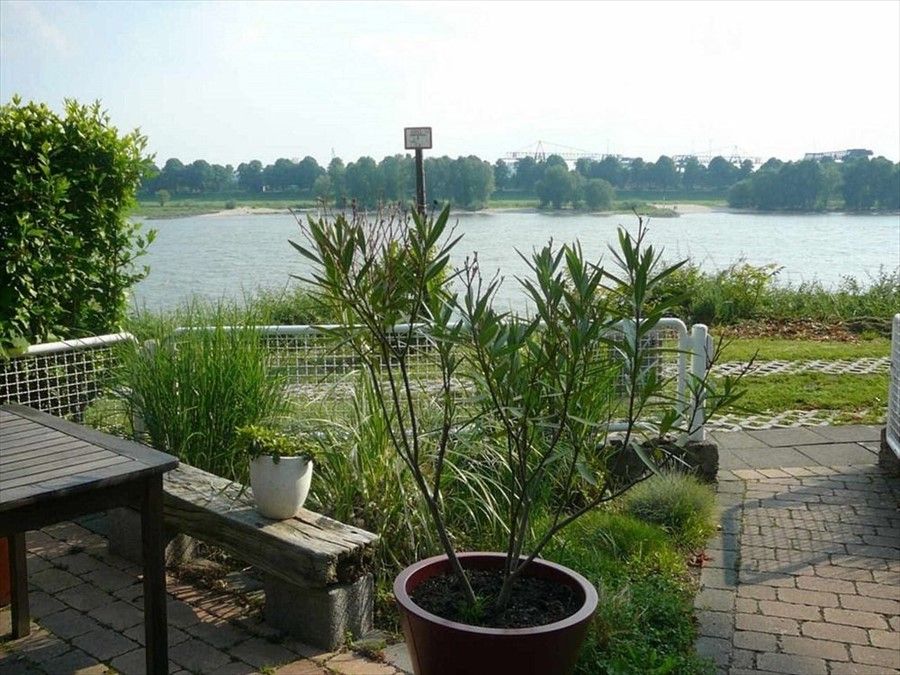 Outdoor Pictures 1