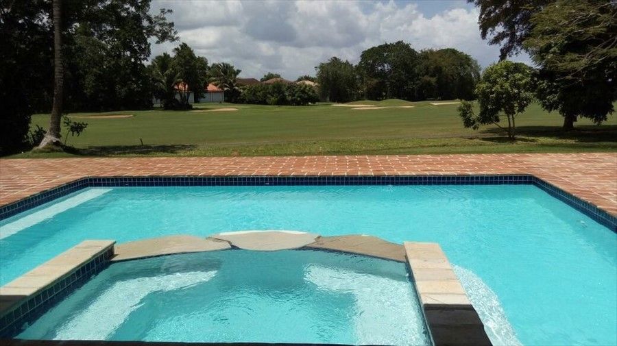 Outdoor Pictures 1