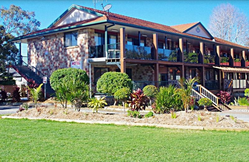 T's Tennis Resort