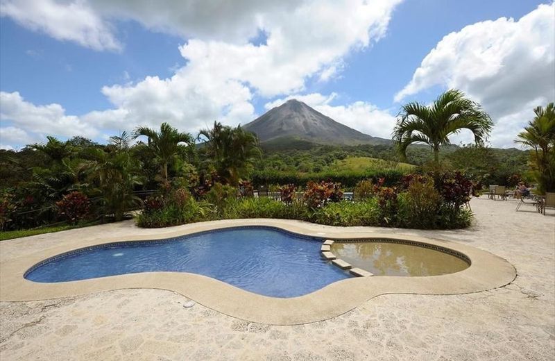 Hotel Arenal Kioro Suites & Spa