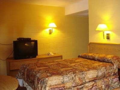 Lamplighter Motel