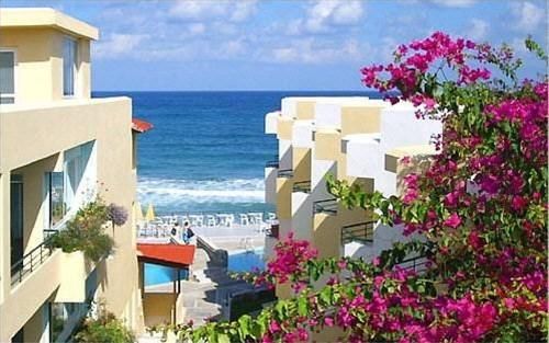 Dedalos Beach Hotel