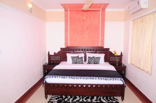 Krishna Regency by OYO Rooms