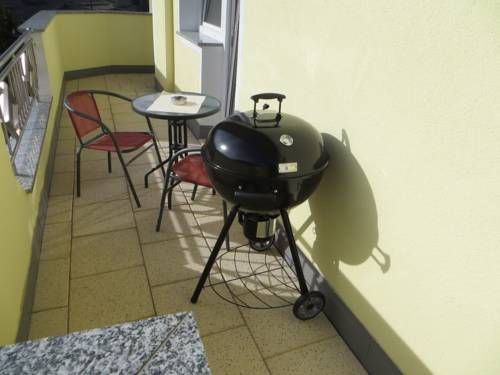Outdoor Pictures 17