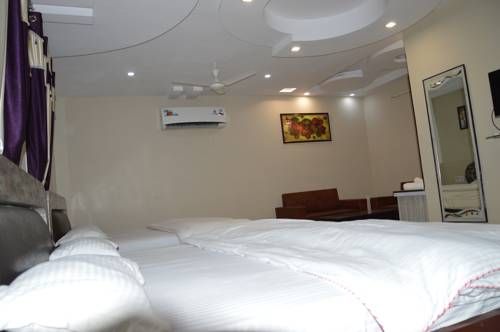 Hotel RB Palace