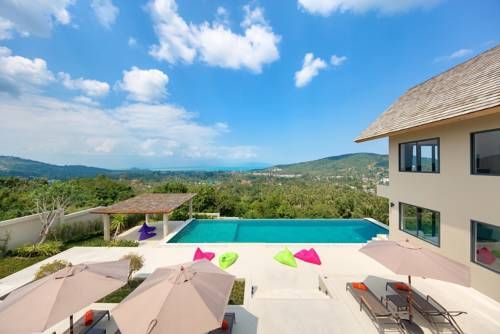 Nojoom Hills - Sea View 6 Bedroom Villa