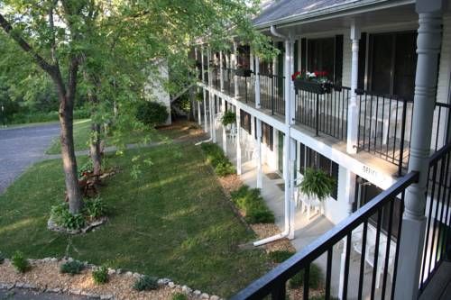 Parkside Inn