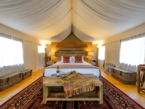 Truffle Lodge Dinner Bed Breakfast Glamping