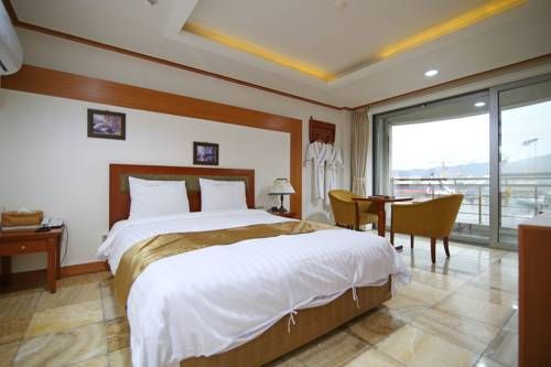 Geoje Island Hotel