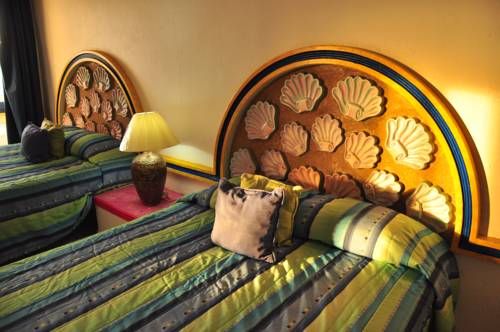 Hotel Caracoles