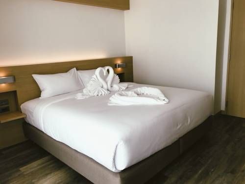 Rattanachol Hotel