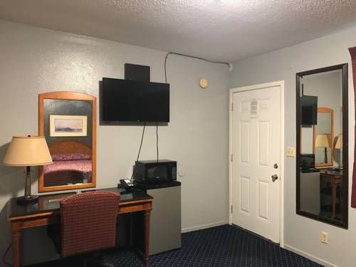VINCE'S MOTEL