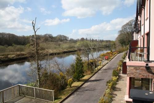 Grove Lodge Holiday Homes