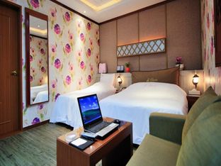 Hotel Image 1