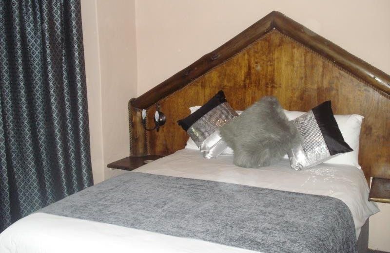 Motozi Lodge