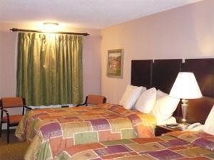 Pine Tree Inn