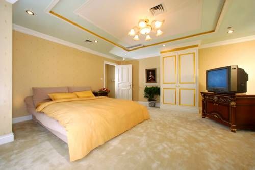 Golden Pebble International Convention Centre & Resort