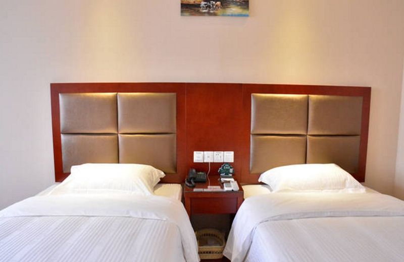 GreenTree Inn JiangSu Suqian Bawangjuding Square Express Hotel