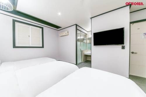 Hotel The Sharp
