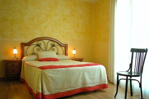 Hotel Brezales