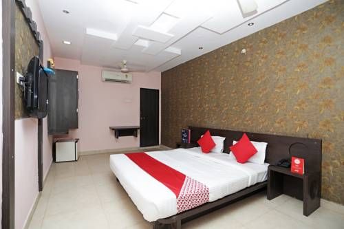 OYO 9132 Hotel Recharge