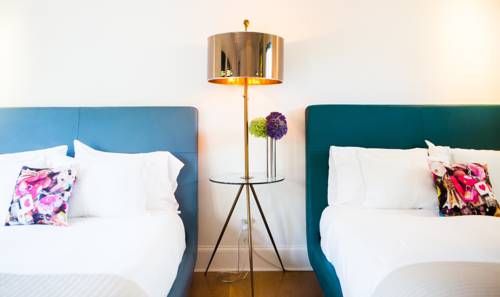 Gallery Hotel