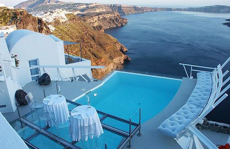 Katikies Chromata Santorini - The Leading Hotels of the World