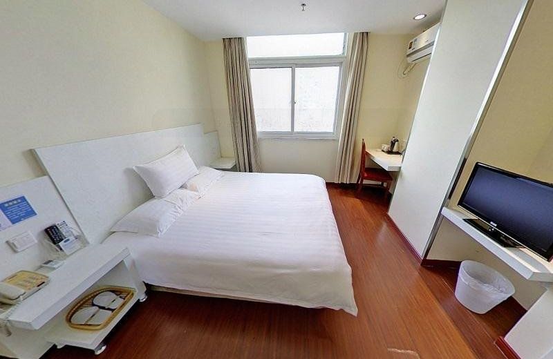 Hanting Hotel Shanghai Wuning Road