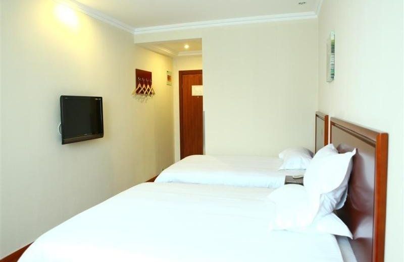 GreenTree Alliance Jiangsu Wuxi Yixing jinsanjiao Bus Station Hotel
