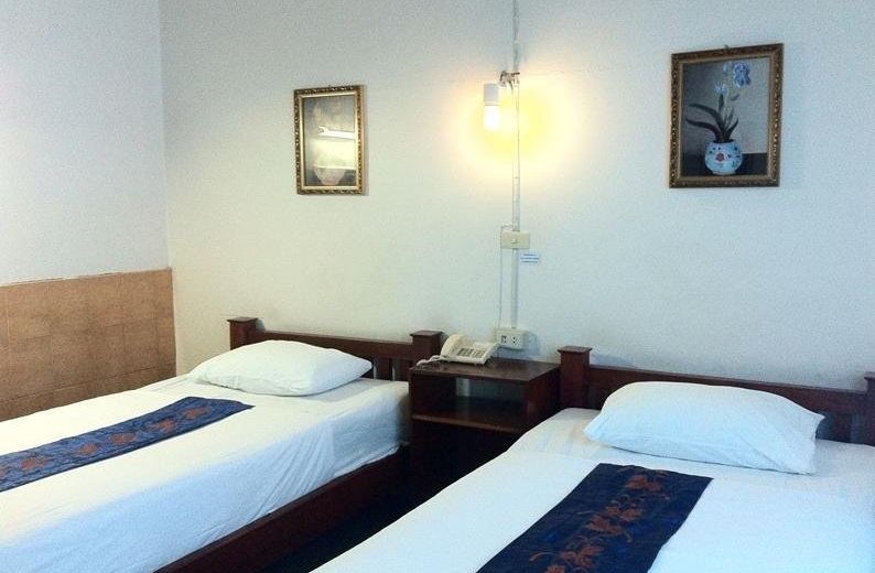 Paradorn Hotel