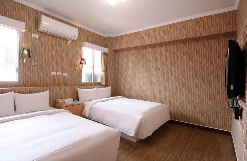 Sky 1 Hotel