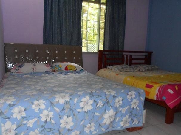 Kampung Benuk Homestay