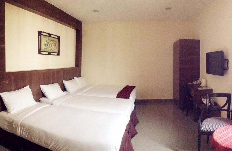 OYO 596 The Vintage Hotel