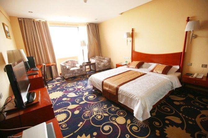 Qingtian Hotel