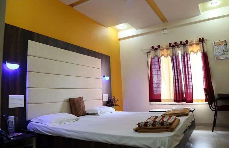 Hotel Pooja Residency