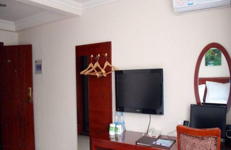 GreenTree Inn Haerbin City Nangang Railyway Station Haicheng Street Express Hotel