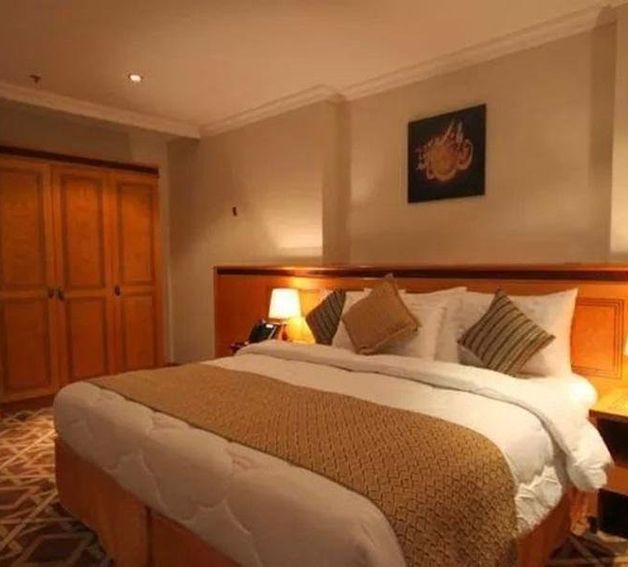 hotel-image