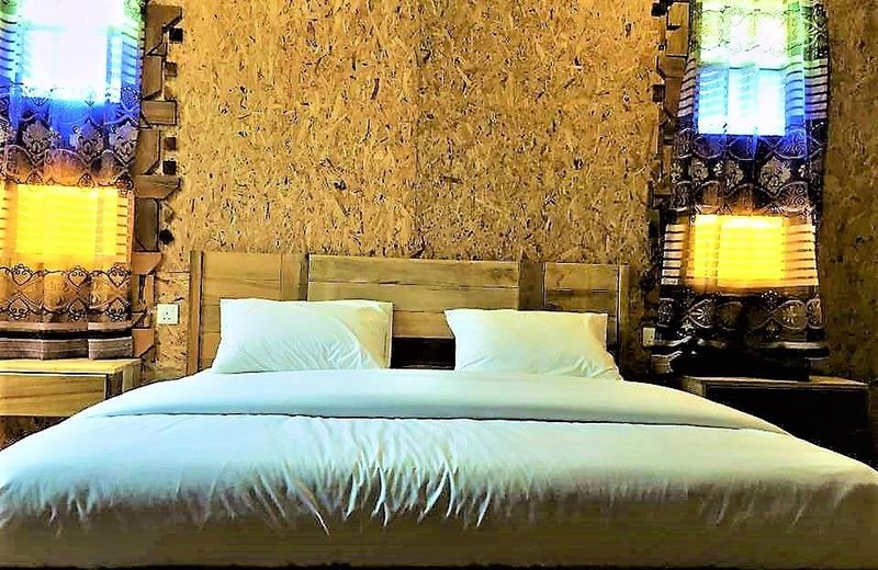 The Acacia Retreat