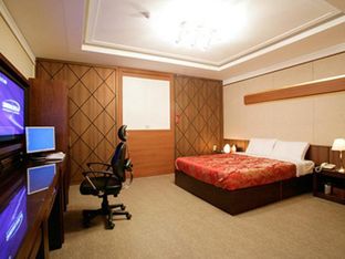 Hotel Image 2