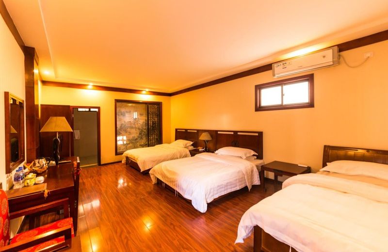 Dali Yinfeng Hotel