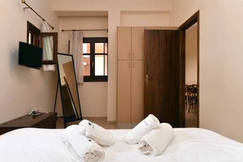 Achelatis Traditional Guest Houses