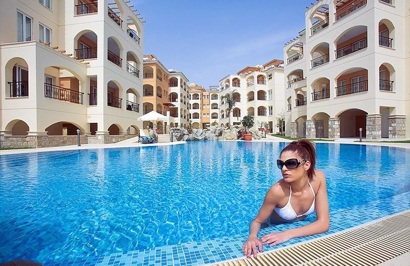 St Nicolas Elegant Residence