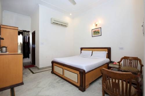 Capital O 10990 Hotel Gobind Regency