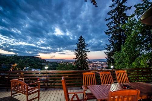 Outdoor Pictures 12