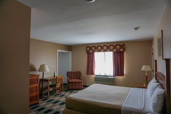 Budgetel Inn and Suites - Glen Ellyn