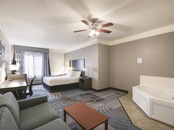 La Quinta by Wyndham Conroe