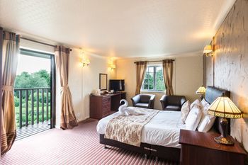 The George Hotel
